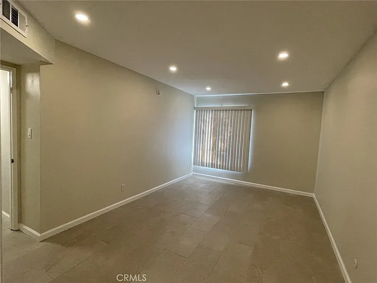 5700 Etiwanda Ave #240 — Photo 20