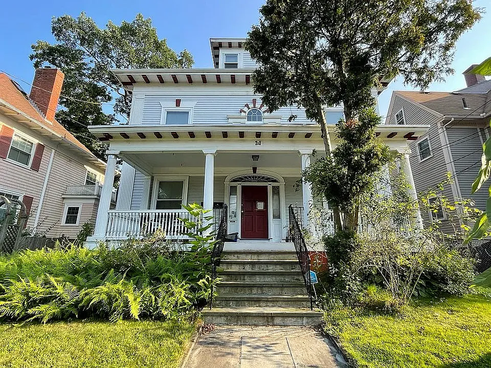 205 Doyle Ave #3