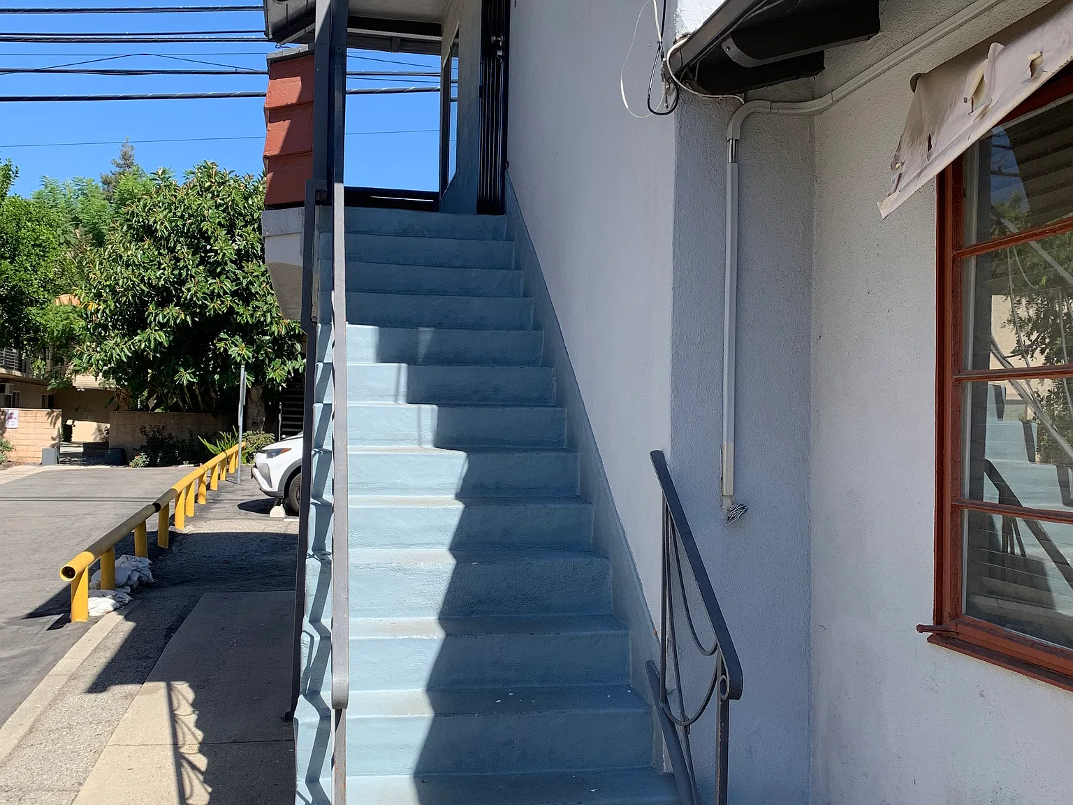 2 bed, 750 sqft, $2,095 — Photo 3