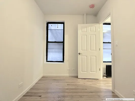 Rented by Sovereign Associates | media 6