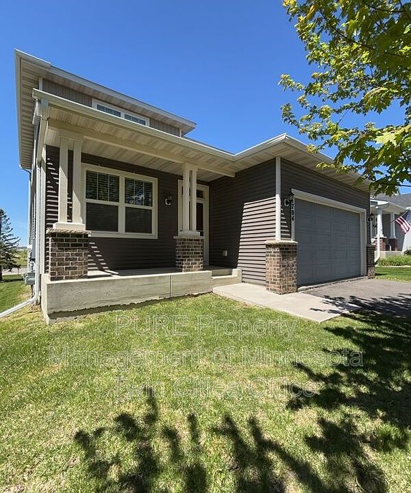 1st image of 1704 Basswood Ct