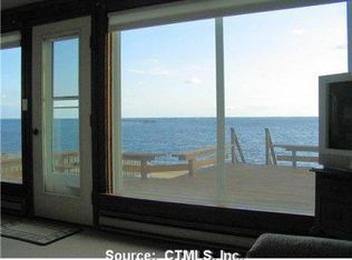 7 Loop Rd, Clinton, CT 06413