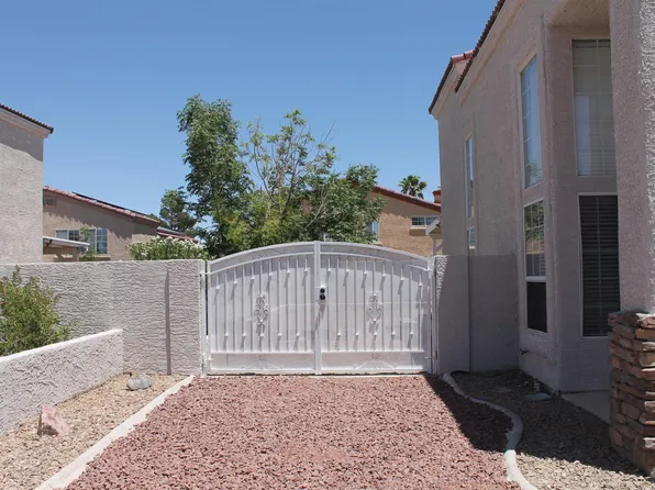 528 S Tomsik St, Las Vegas, NV 89145