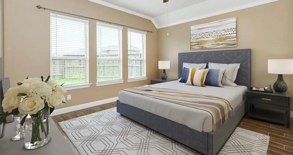 4 bed, 2.0 bath, 2298 sqft, $2,600 — Photo 3
