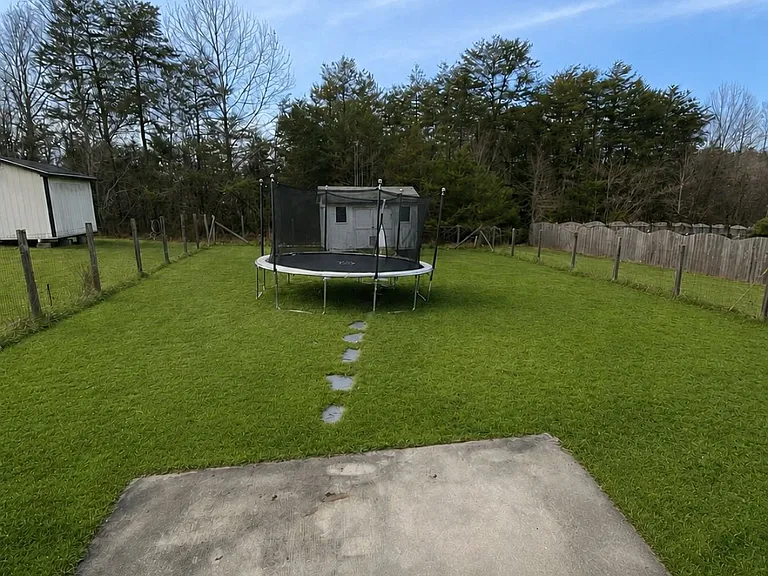 149 Saige Ct — Photo 11