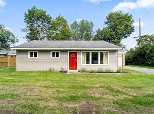 3 Cooper Rd, Apalachin, NY 13732