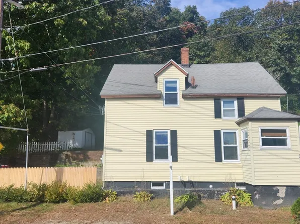 161 Grove St, Clinton, MA 01510
