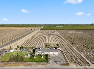 2938 N Trinity Ave, Kerman, CA 93630