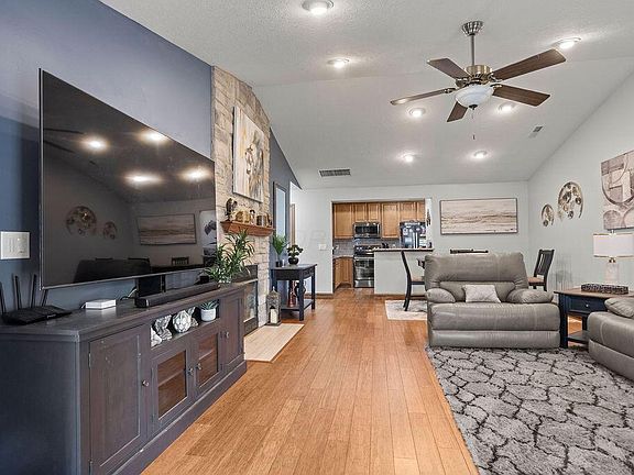 5th image of 5308 Apple Ridge Pl