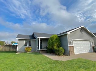 1806 Apache Rd, Dodge City, KS 67801