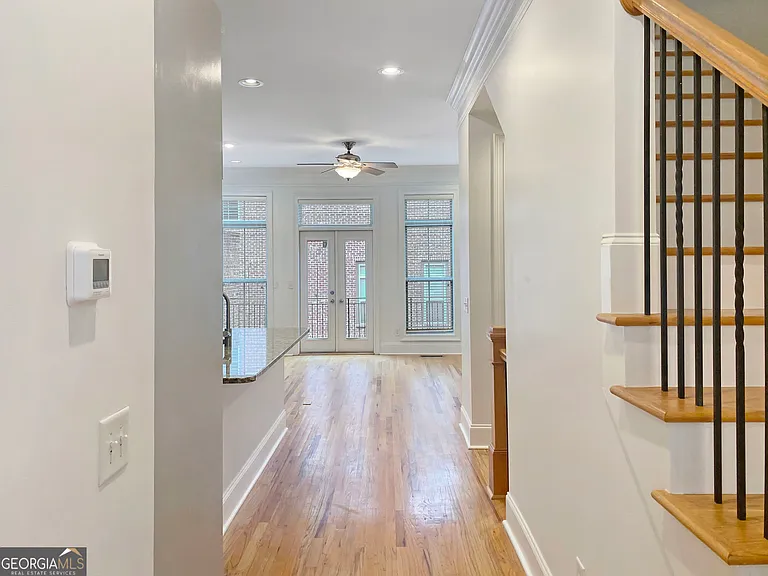 2838 Crescent Park Ln #9 — Photo 4