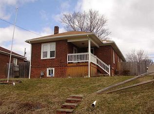 935 Mary St, Langeloth, PA