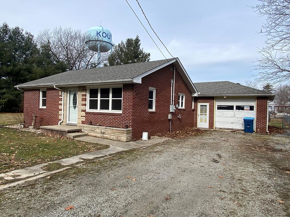 308 W College Ave, Kouts, IN 46347 Zillow