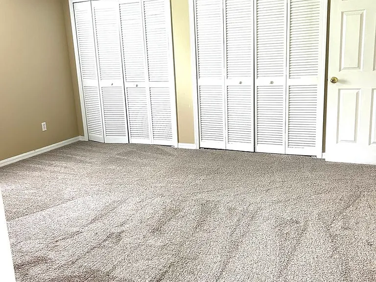 2949 N Covington Dr — Photo 22