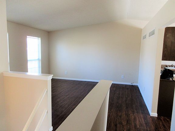 4th image of 10104 Jeremiah Ct