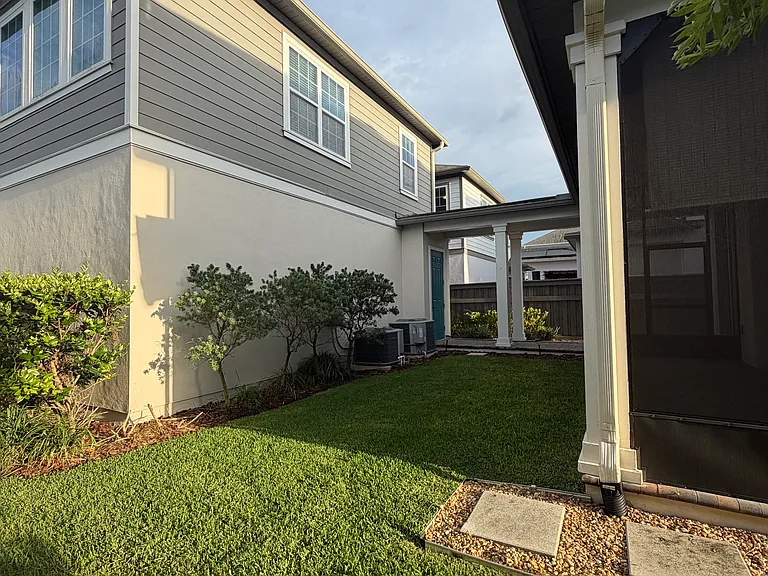 8210 Nemours Pkwy — Photo 24