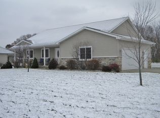 4148 N Aspen Dr, Warsaw, IN 46582