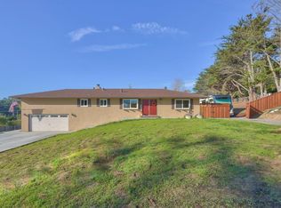 8395 Vierra Knolls Dr, Salinas, CA 93907