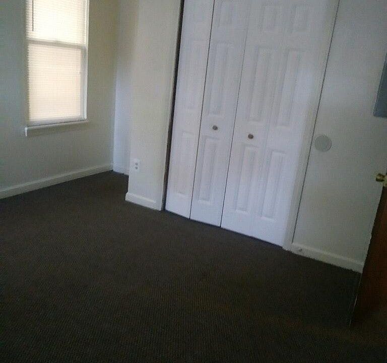 2nd image of 174 Ashley St APT A1