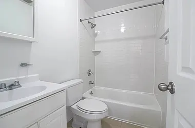 Rented by Safdie Realty Group