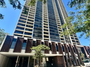 1636 N Wells St APT 1512, Chicago, IL 60614