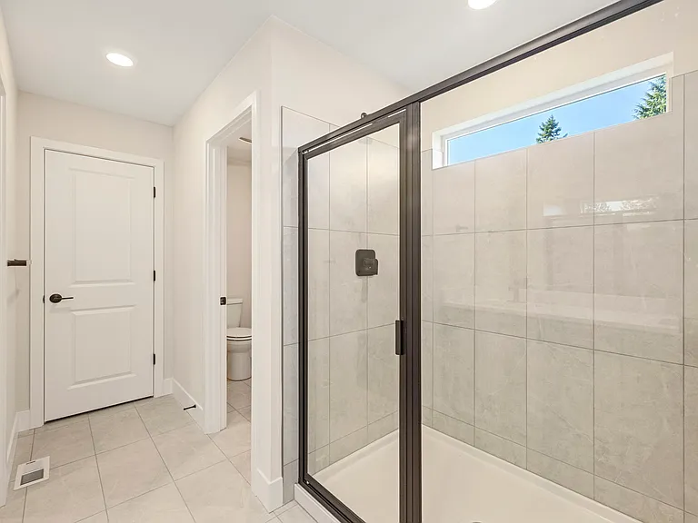 5399 Century Pl NE — Photo 14