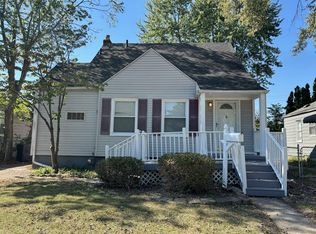 747 Gardendale St, Ferndale, MI 48220