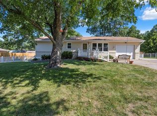 205 Reese Rd, Liberty, MO 64068
