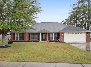 105 Bannon Ct, Hinesville, GA 31313