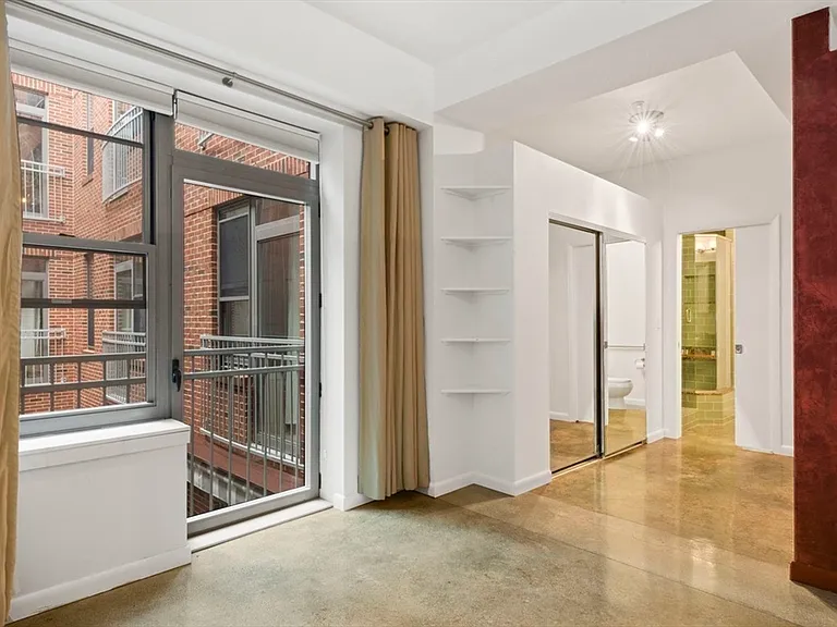 1166 Washington St #303 — Photo 21
