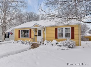 921 Albert Ave, Sycamore, IL 60178