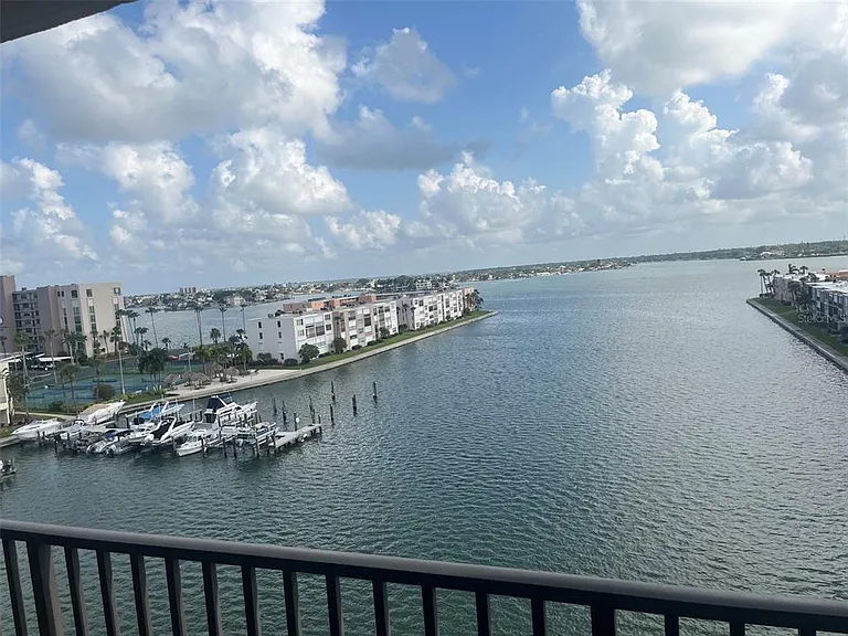 7300 Sun Island Dr S #702 — Photo 14