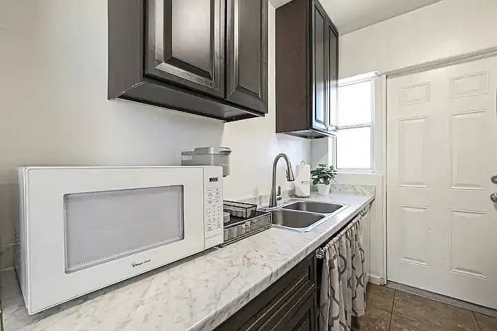 422 N 18th Ave #1 — Photo 6