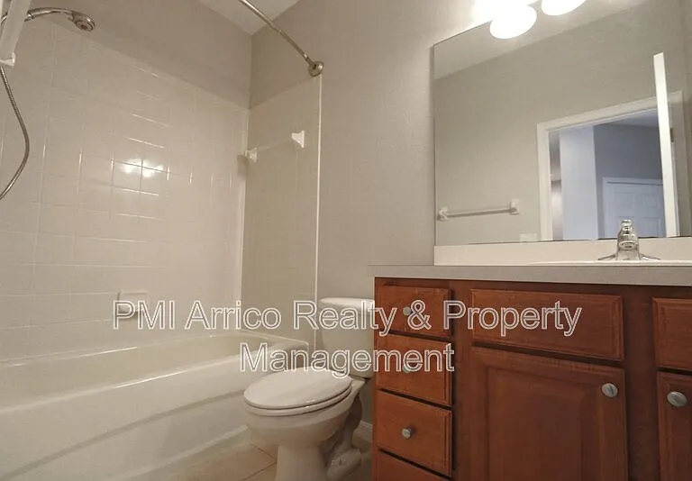 622 Breezeway Ct — Photo 19