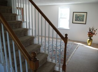 695 Doe Run Rd, E Fallowfield, PA 19320