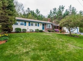 60 West St, Georgetown, MA 01833