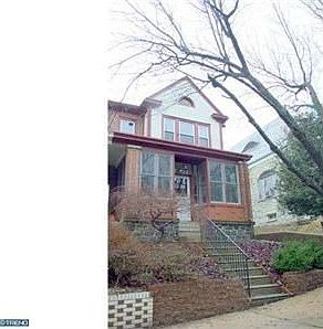 1st image of 1202 W 9th St