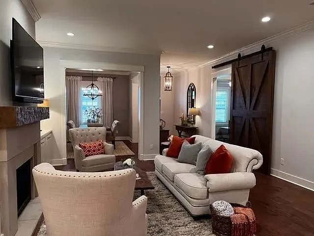 498 S Shea Rd — Photo 3