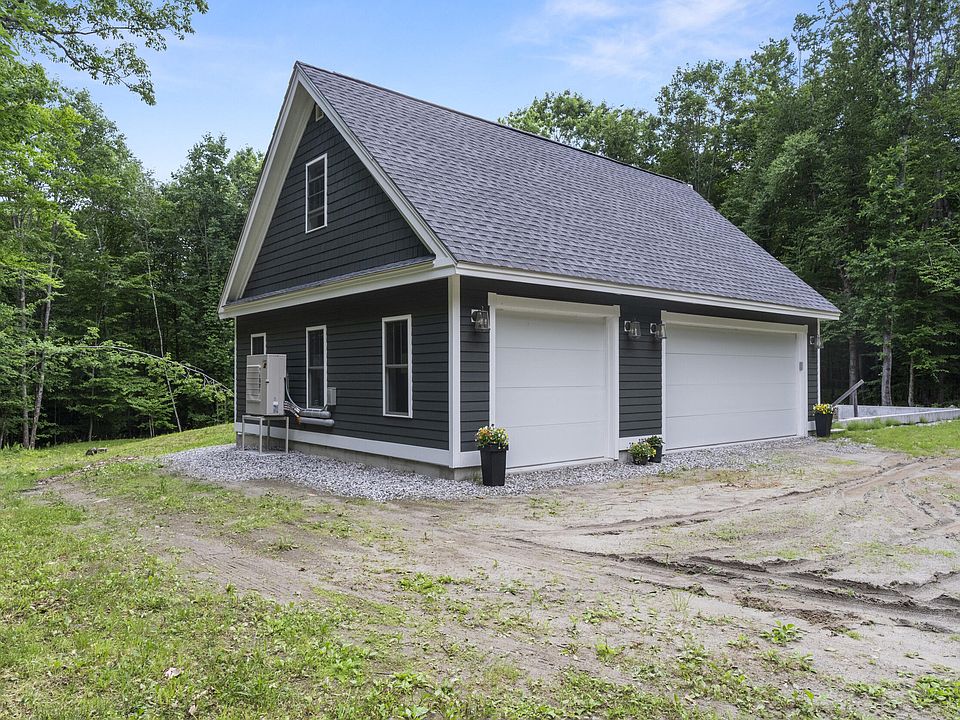 1st image of 16 Lovejoy Lane