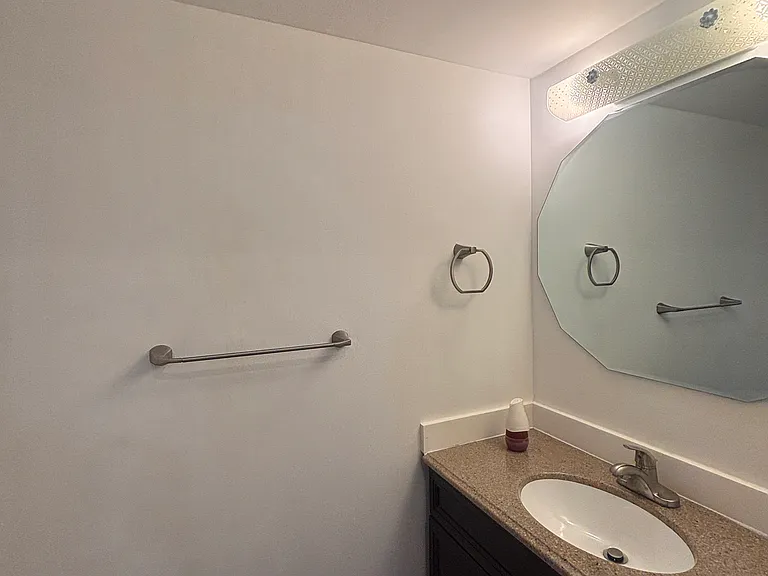 18529 Eagles Roost Dr — Photo 115