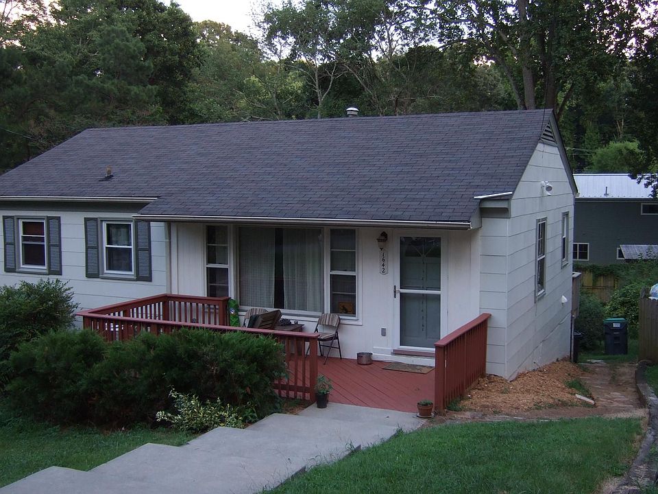 Quiet cul-de-sac location - no house across street. Ample pa