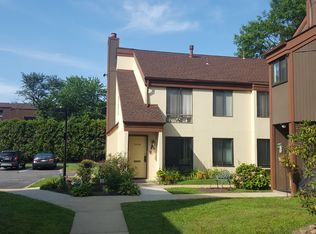 5011 S Convent Ln APT B, Philadelphia, PA 19114