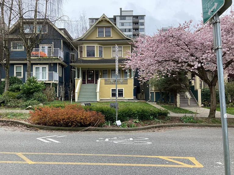 1550 Comox St — Photo 95