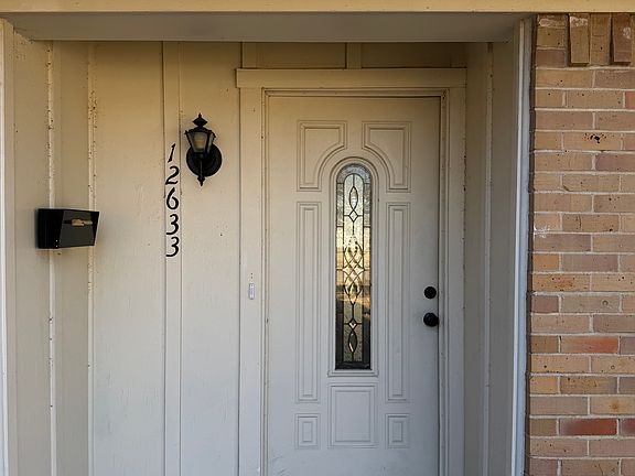 3rd image of 12633 Sunglow Ln