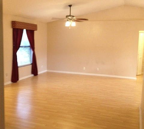 Home For Sale In Acreage