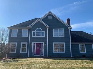 8240 Sugarland Dr, Manlius, NY 13104