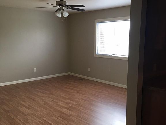 2nd image of 2500 N Cole St APT 1
