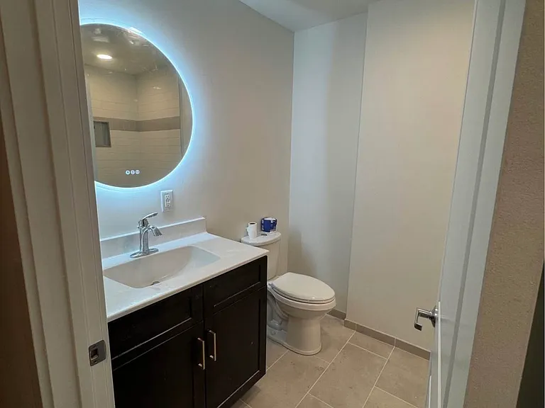 513 N 2nd St #1 — Photo 12