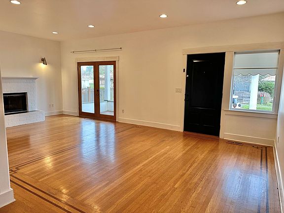 4th image of 4215 42nd Ave S