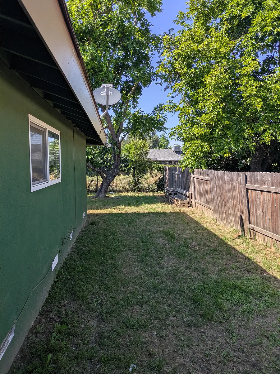 Building Photo - 7815 Loucreta Dr